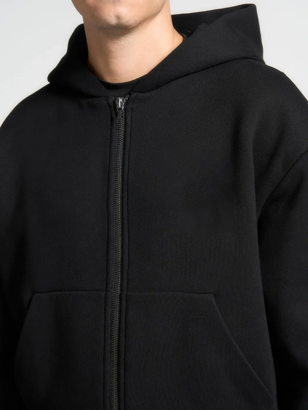 Cassonava Tracksuit - Image 11