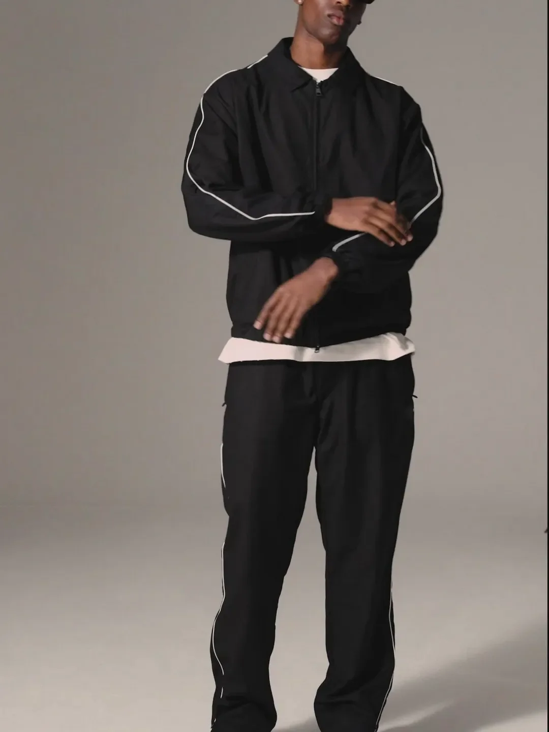 Studio Tracksuit - Image 11