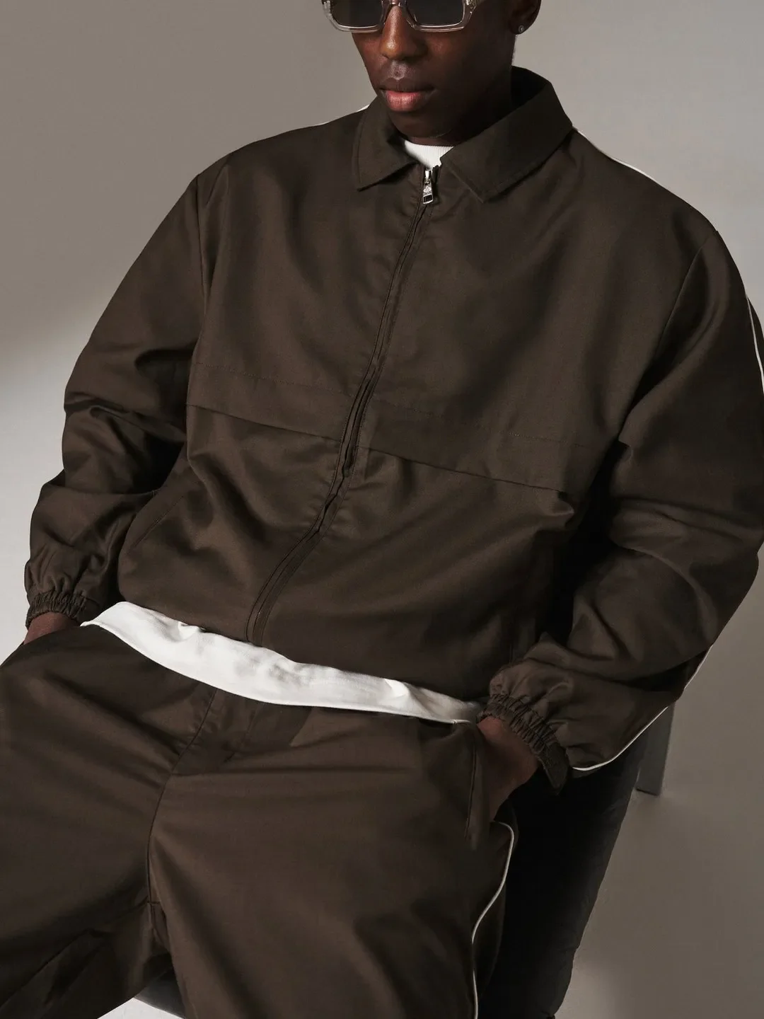 Studio Tracksuit - Image 4