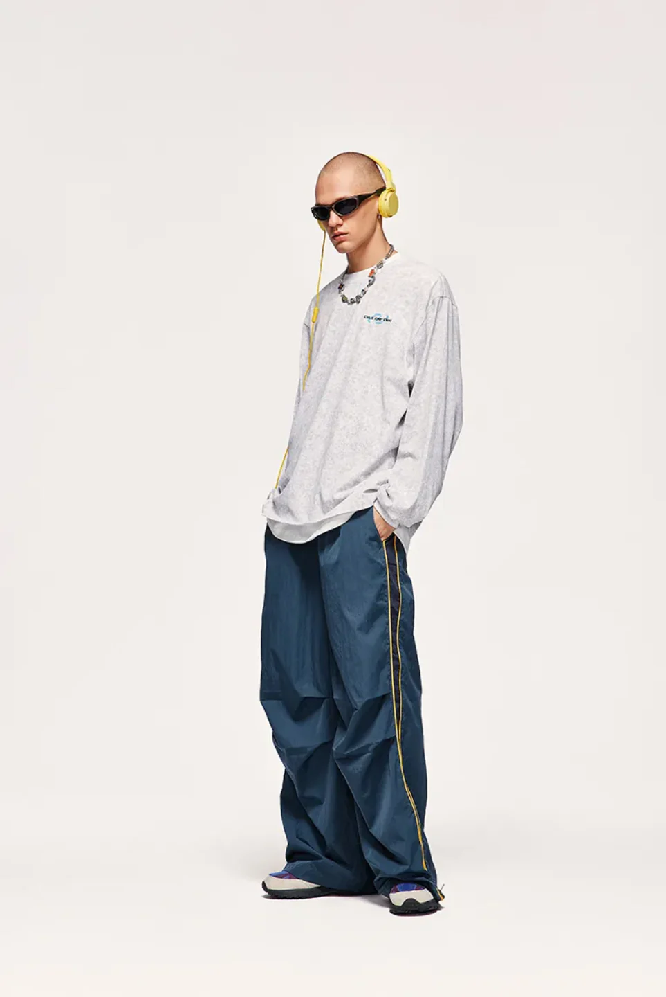 Vintage Sporty Pants - Image 9